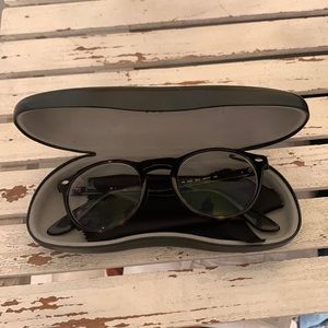 Round ray ban prescription glasses (4.00 prescription)